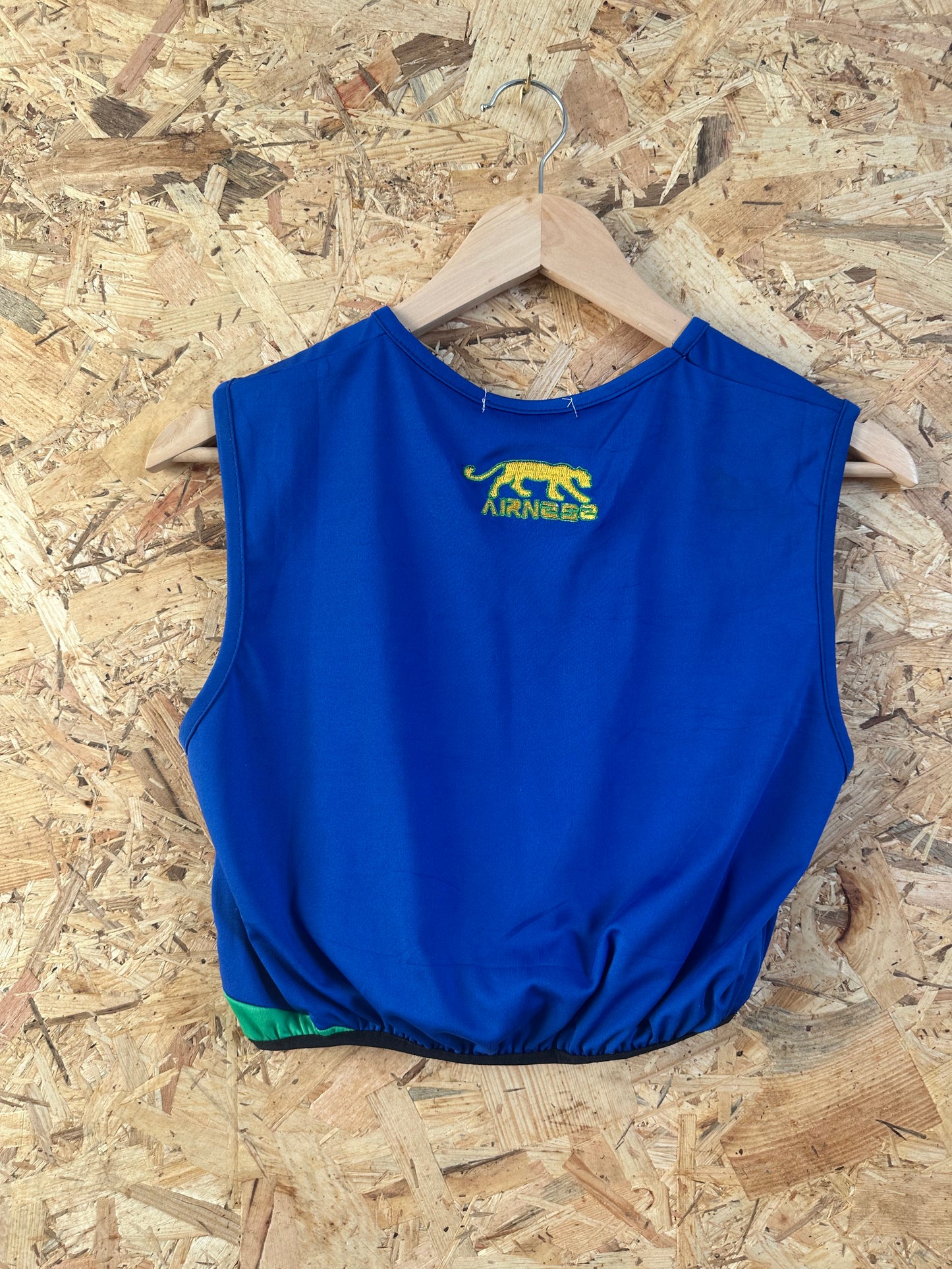 Super Cropped up-cycled football shirt S (6-8)
