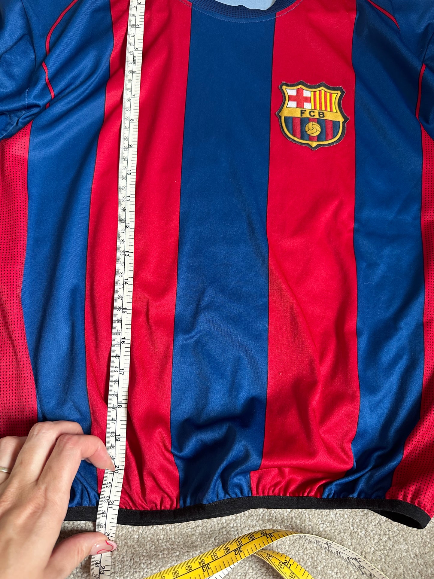 Cropped up-cycled football shirt L (14)