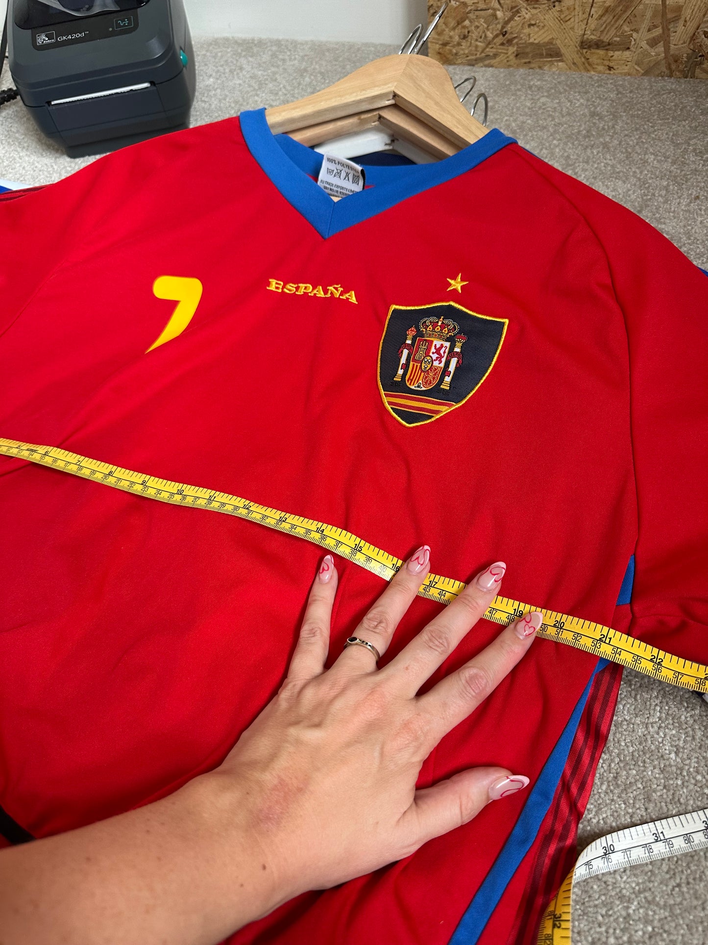 Cropped up-cycled football shirt XL (16)