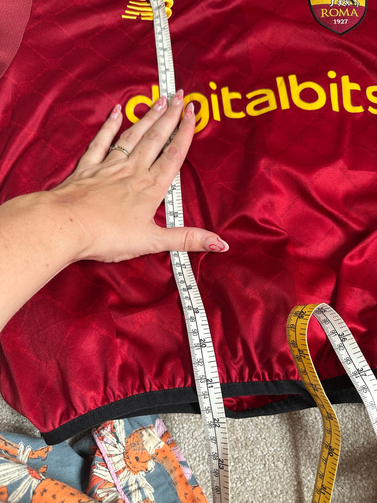 Cropped up-cycled football shirt XL (16)
