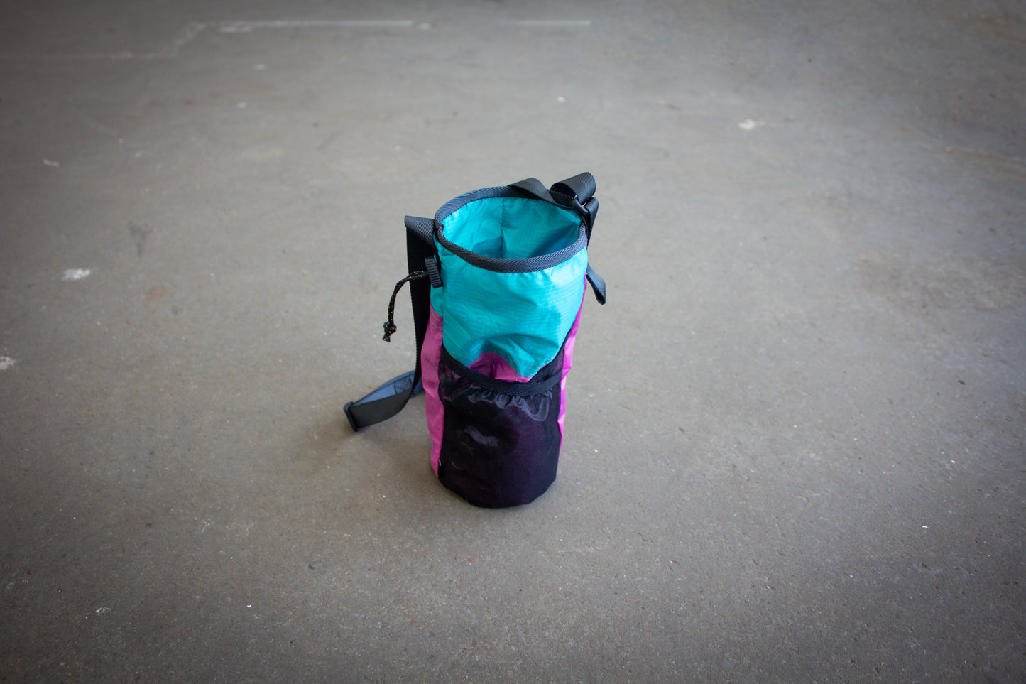 Circular Bottle Carrier - Colour Purple